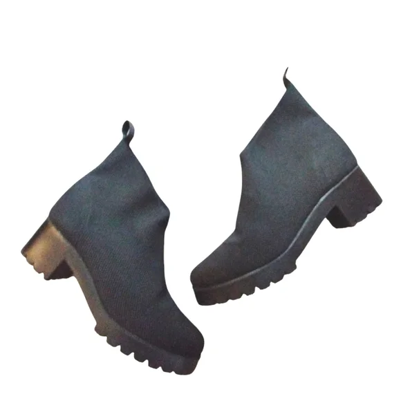 CHARLESTON SHOE CO. Textured Black Booties - Picture 9 of 9